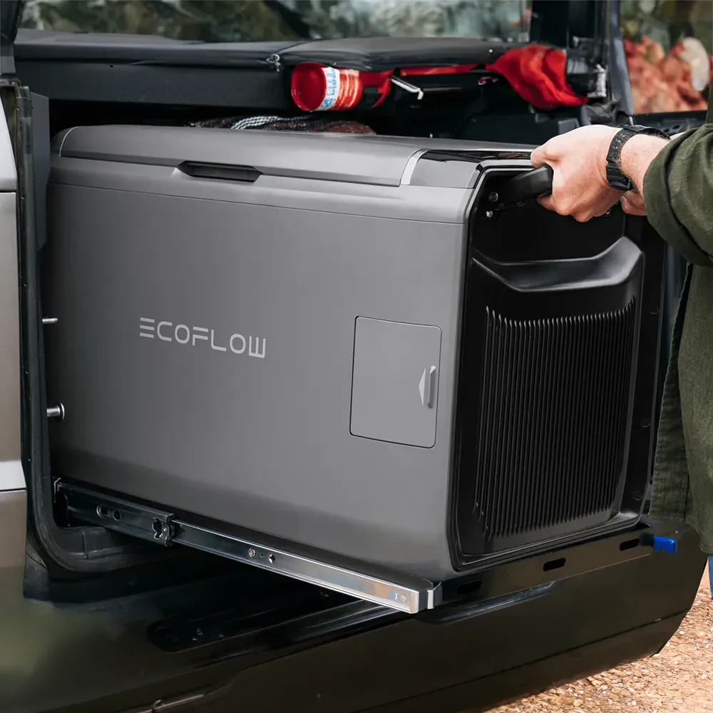 EcoFlow GLACIER Classic 35L in Car Trunk